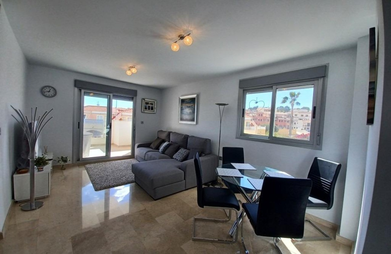 Herverkoop - Apartment - Orihuela Costa - Villamartín