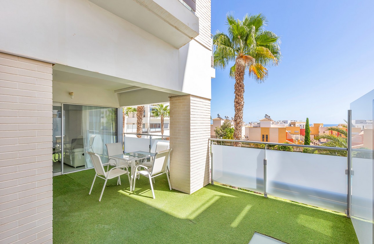 Herverkoop - Apartment - Orihuela Costa - Villamartín