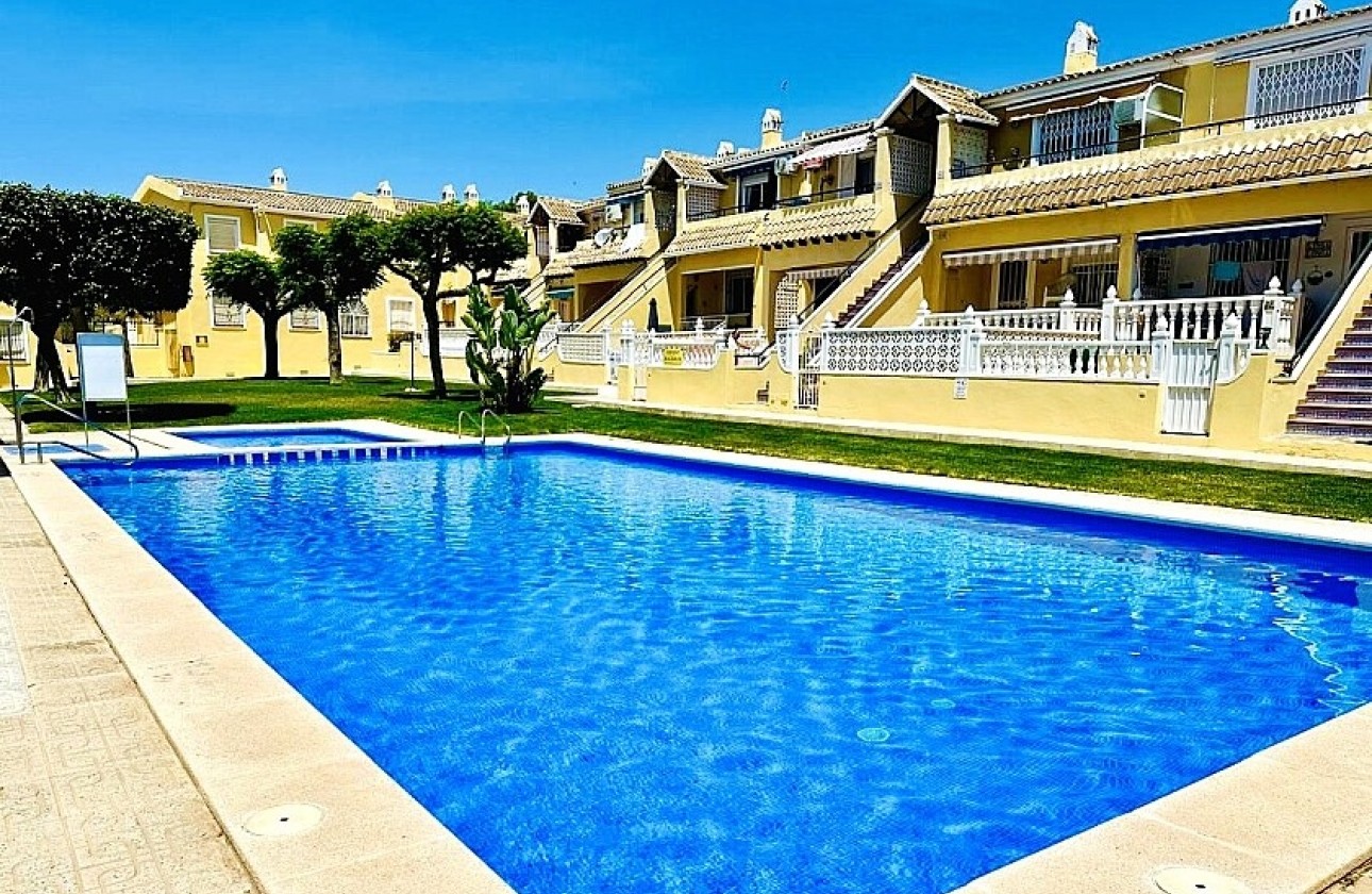 Herverkoop - Apartment - Orihuela Costa - Villamartín