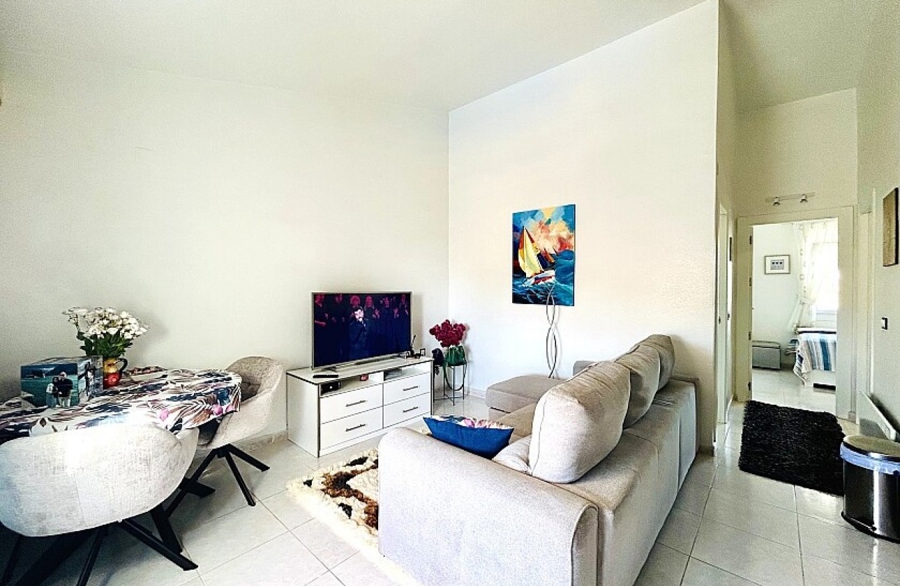 Herverkoop - Apartment - Orihuela Costa - Villamartín