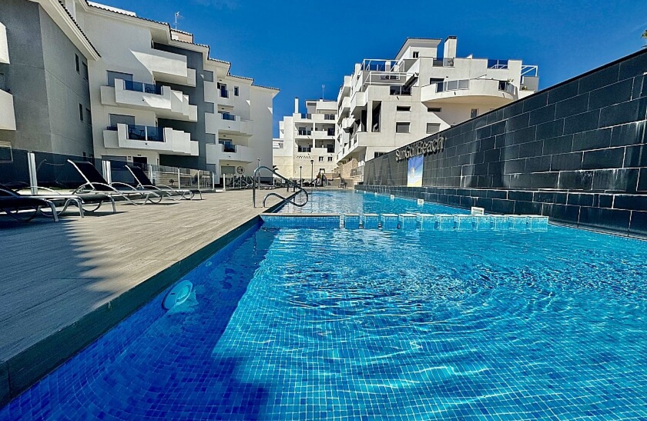 Herverkoop - Apartment - Orihuela Costa - Villamartín