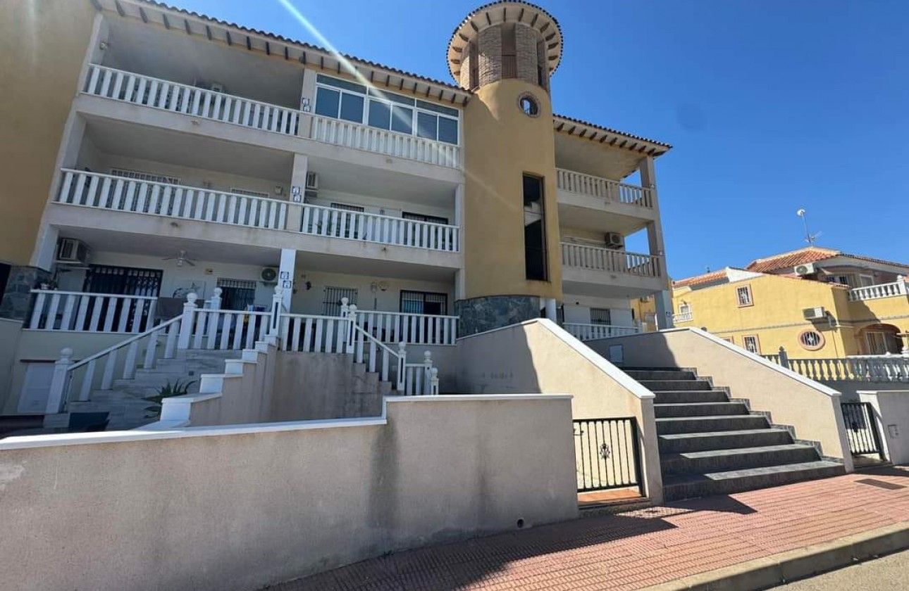 Herverkoop - Apartment - Orihuela Costa - Villamartín