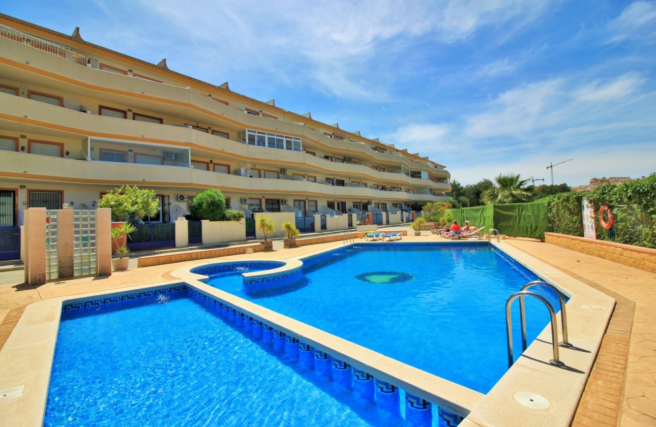 Herverkoop - Apartment - Orihuela Costa - Villamartín