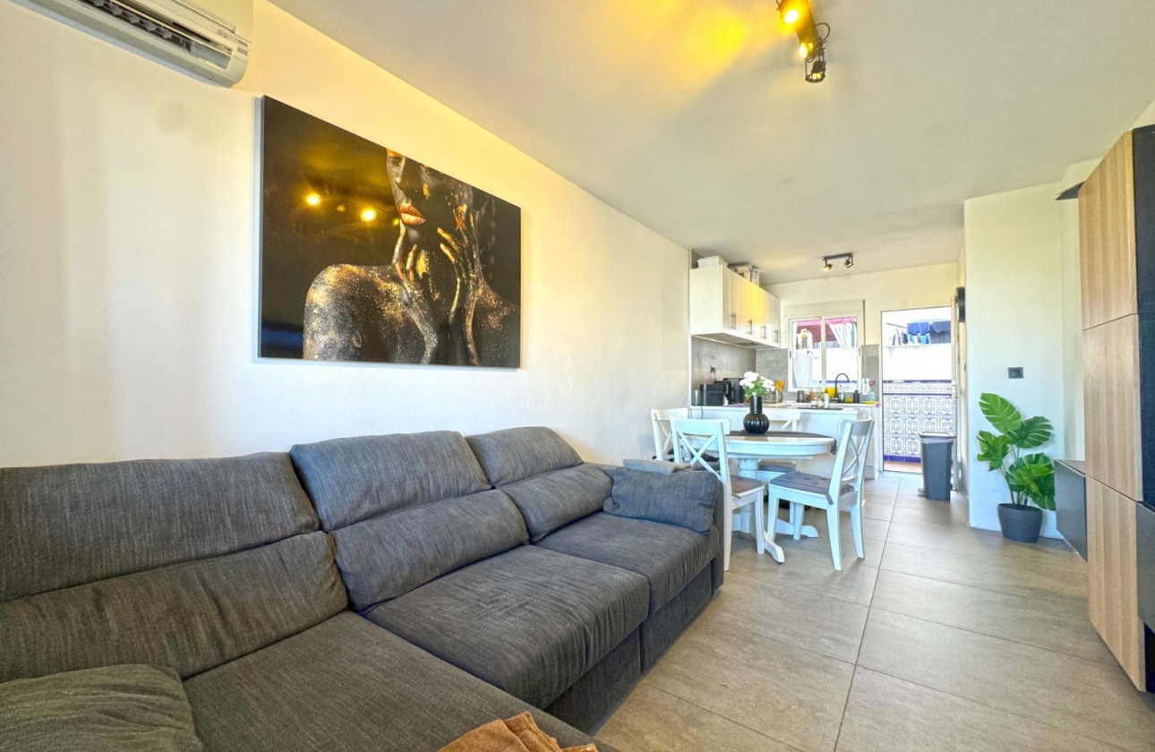 Herverkoop - Apartment - Orihuela Costa - Villamartín