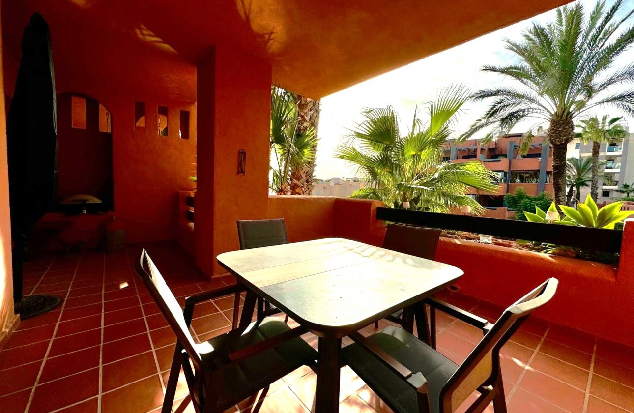 Herverkoop - Apartment - Orihuela Costa - Villamartín