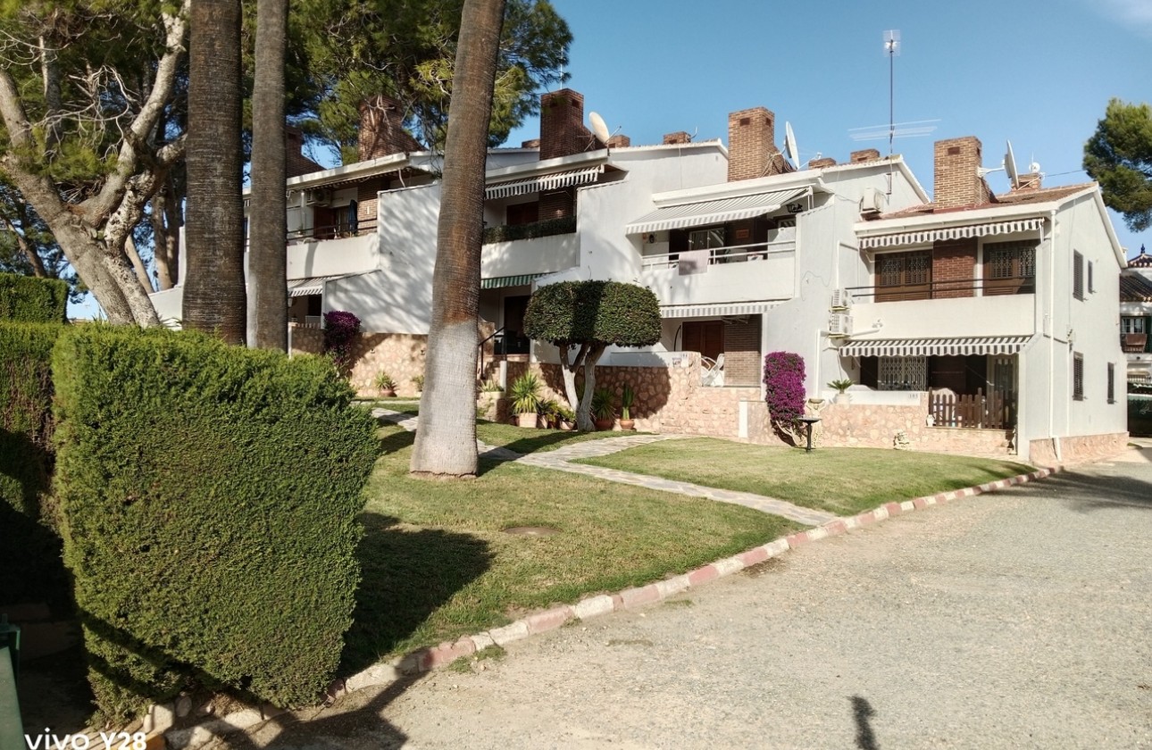 Herverkoop - Apartment - Orihuela Costa - Villamartín