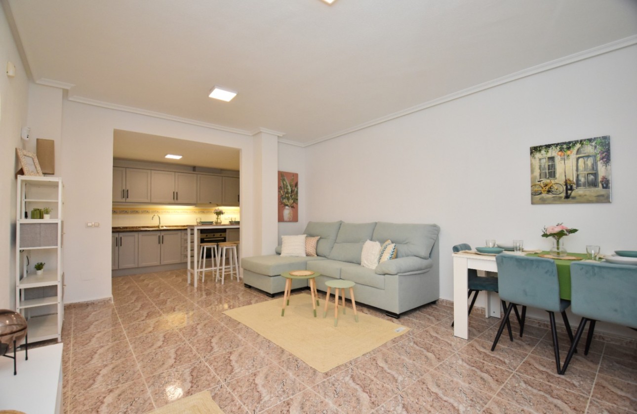 Herverkoop - Apartment - Orihuela Costa - Villamartín