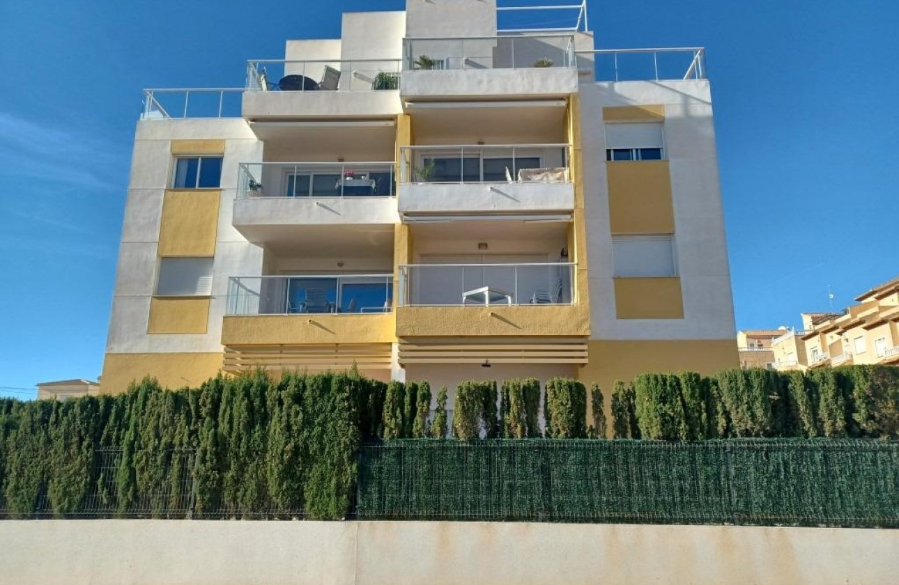 Herverkoop - Apartment - Orihuela Costa - Villamartín