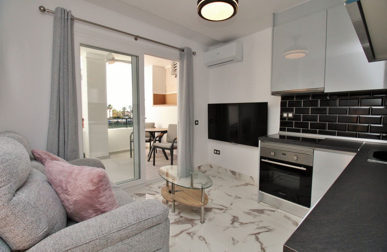 Herverkoop - Apartment - Orihuela Costa - Villamartín