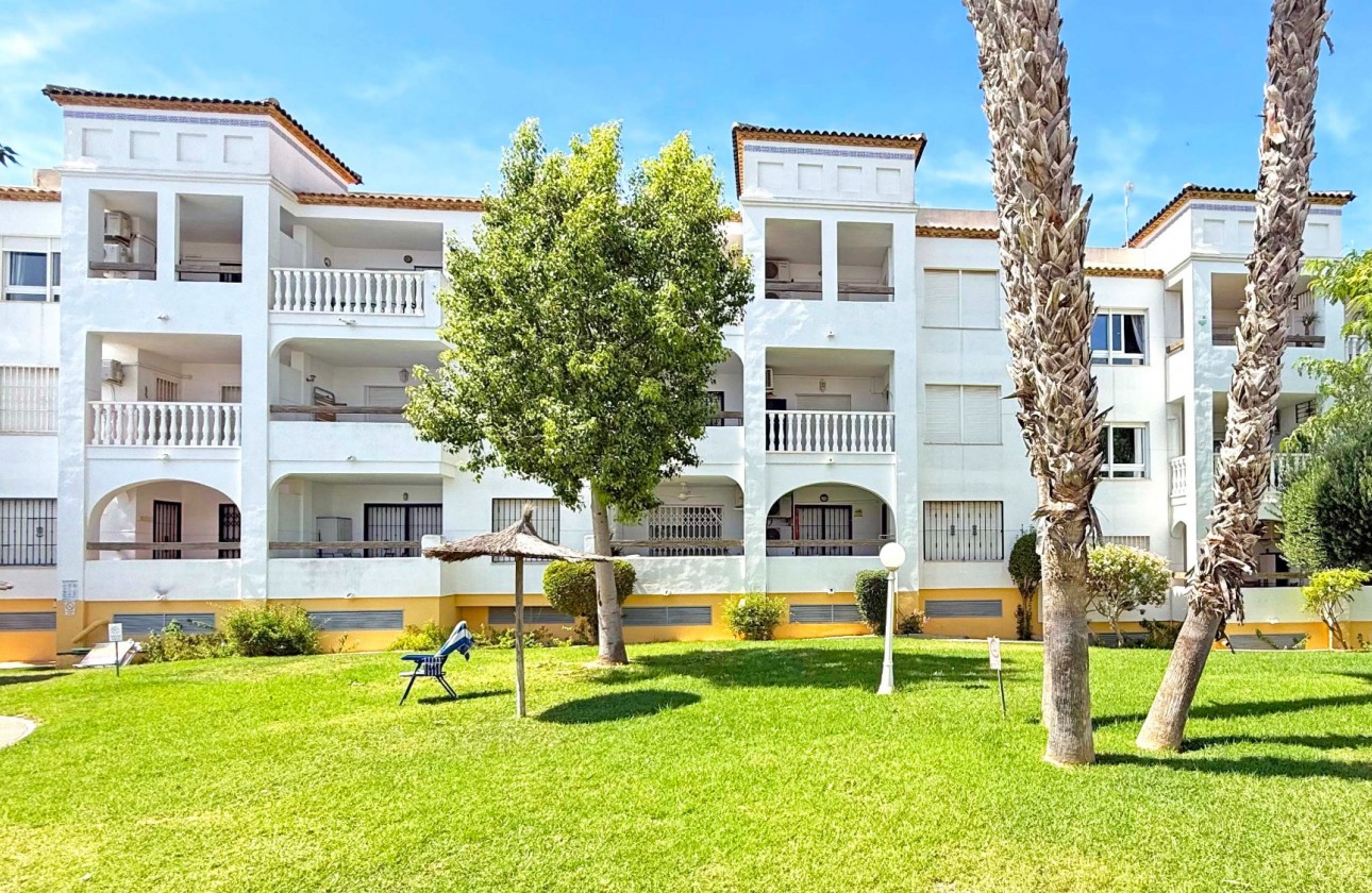 Herverkoop - Apartment - Orihuela Costa - Villamartín