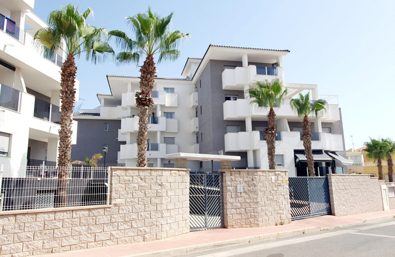 Herverkoop - Apartment - Orihuela Costa - Villamartín