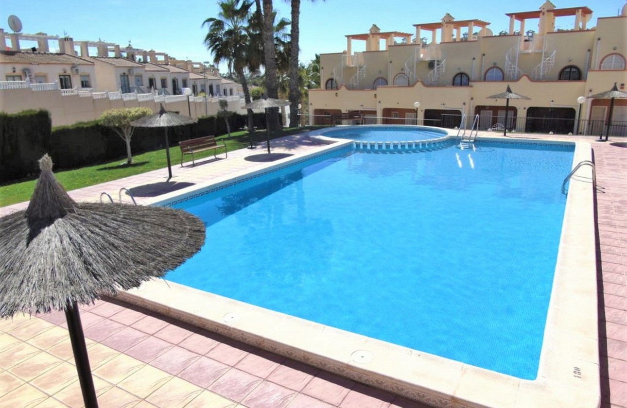 Herverkoop - Apartment - Orihuela Costa - Villamartín
