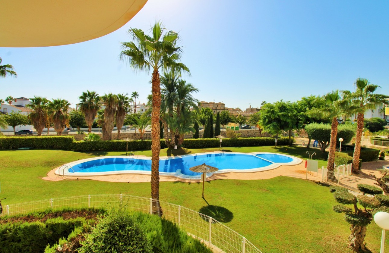 Herverkoop - Apartment - Orihuela Costa - Villamartín