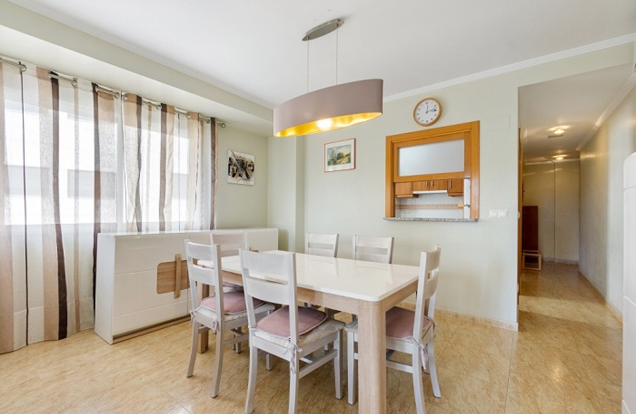 Herverkoop - Apartment - Orihuela Costa