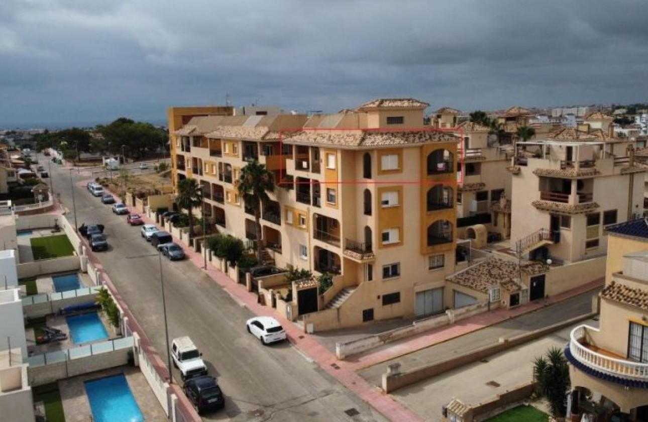 Herverkoop - Apartment - Orihuela Costa