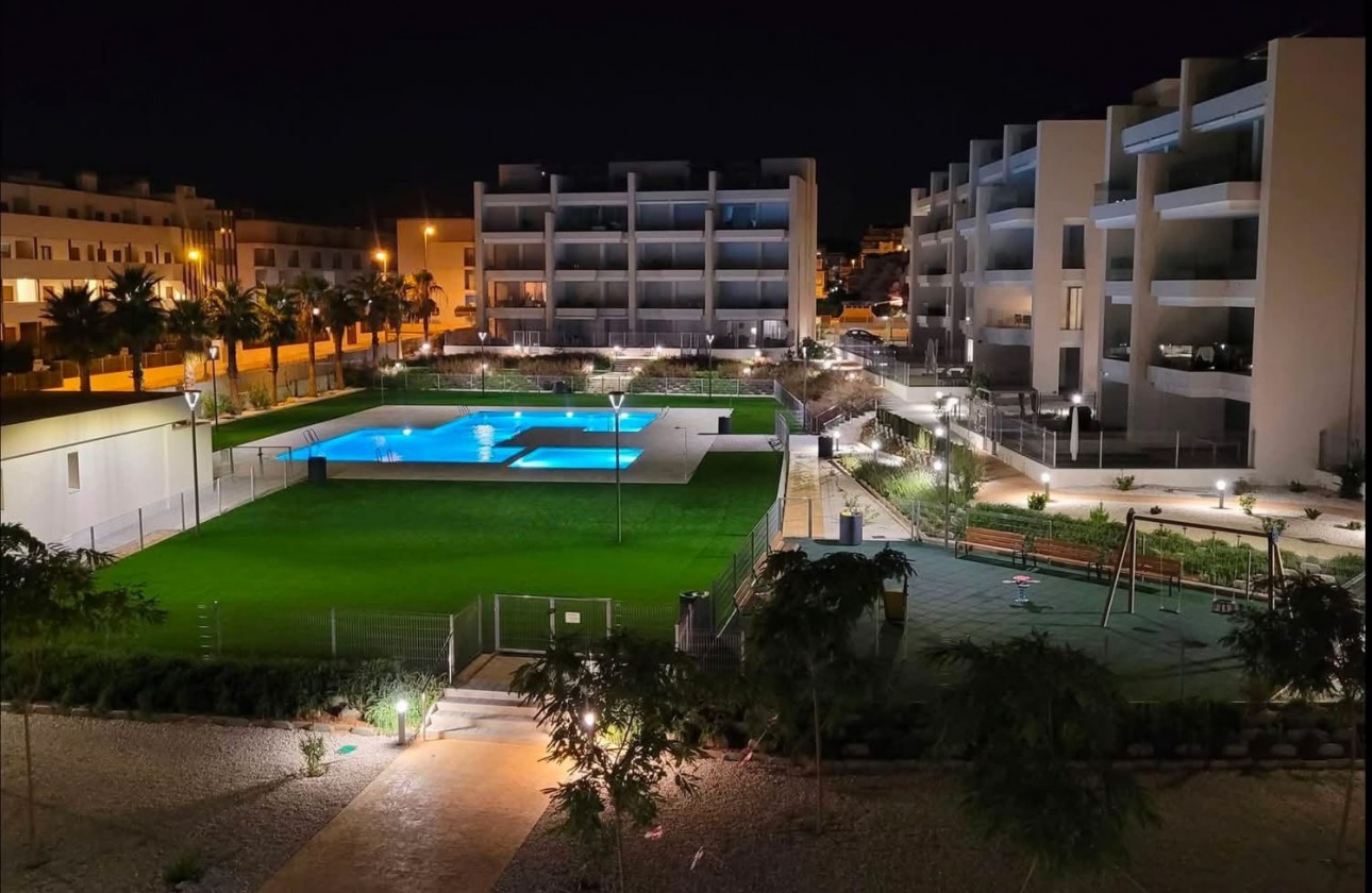 Herverkoop - Apartment - Orihuela Costa