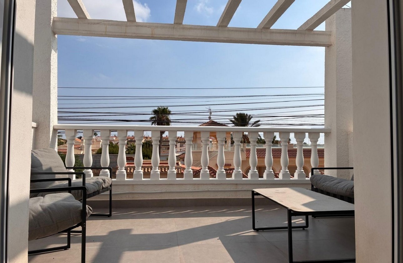 Herverkoop - Apartment - Orihuela Costa