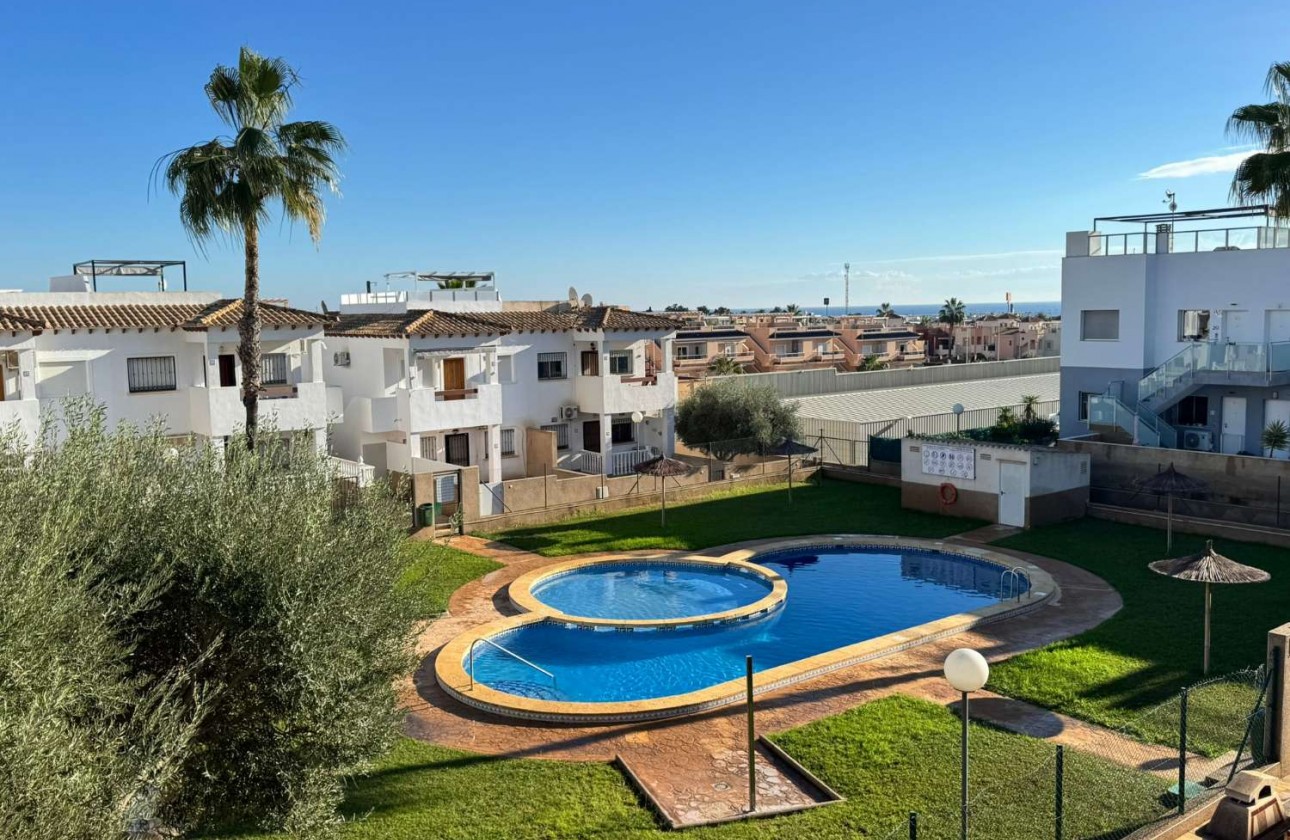 Herverkoop - Apartment - Orihuela - Punta Prima