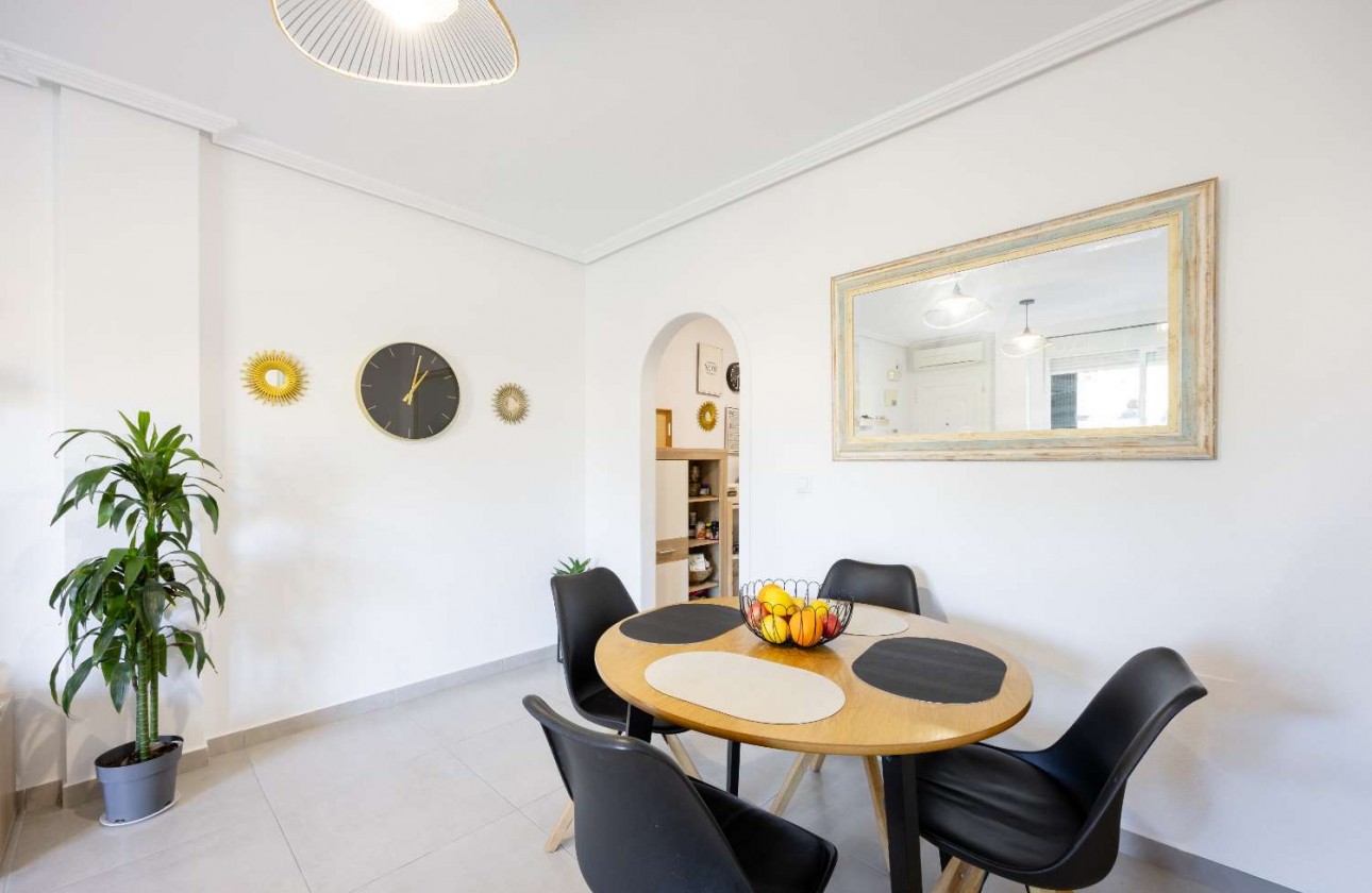 Herverkoop - Apartment - Orihuela - Villamartín-Las Filipinas