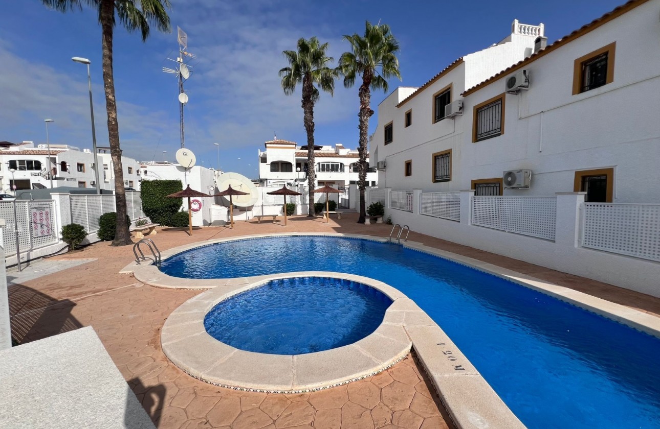 Herverkoop - Apartment - Orihuela - Vistabella Golf