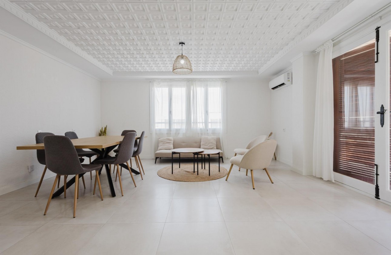 Herverkoop - Apartment - Torrevieja - El Acequión - Los Náufragos