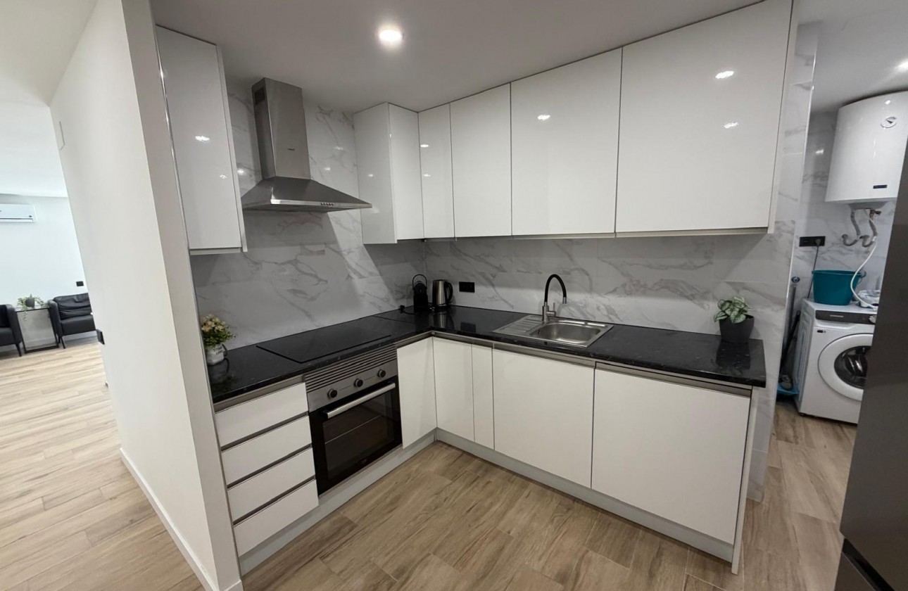 Herverkoop - Apartment - Torrevieja - El Acequión - Los Náufragos