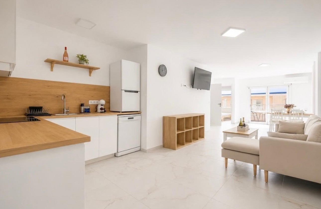 Herverkoop - Apartment - Torrevieja - El Acequión - Los Náufragos