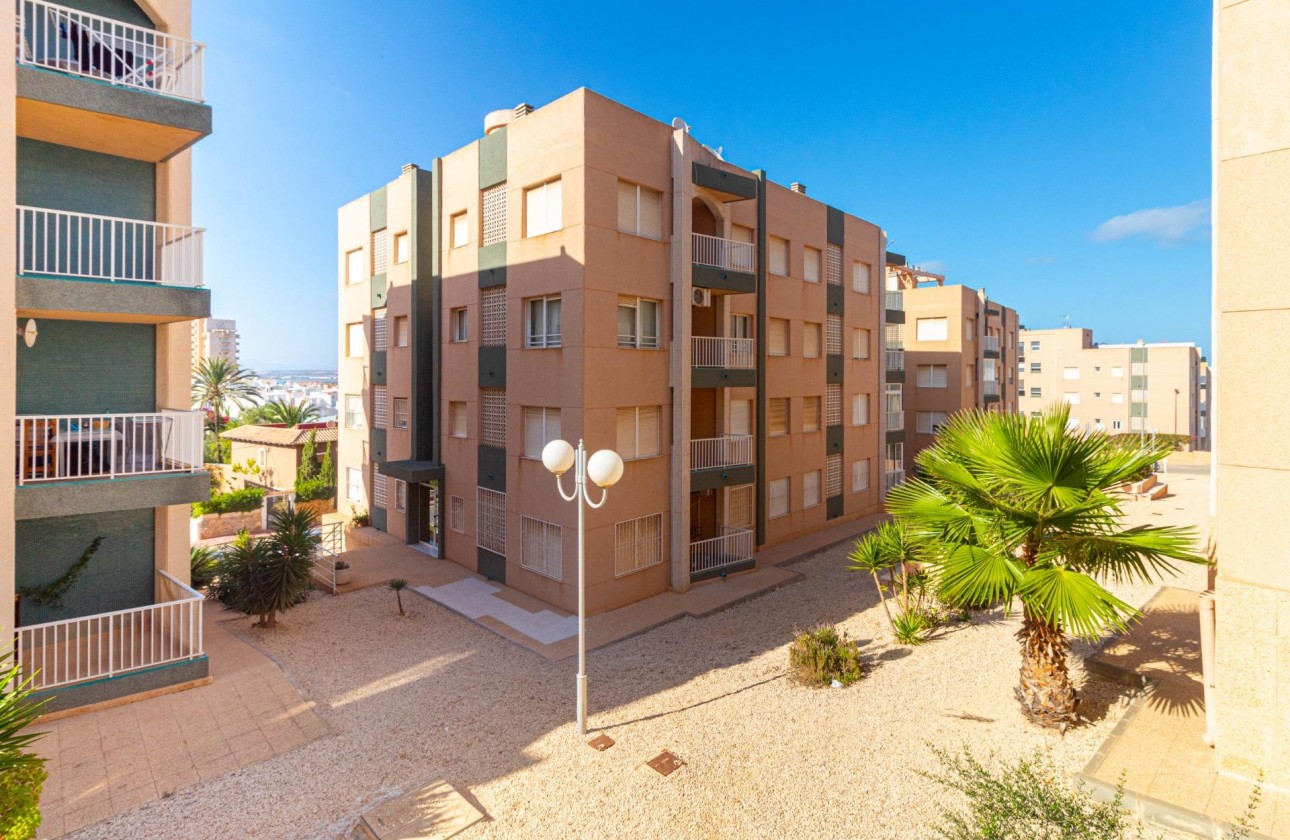 Herverkoop - Apartment - Torrevieja - La Mata