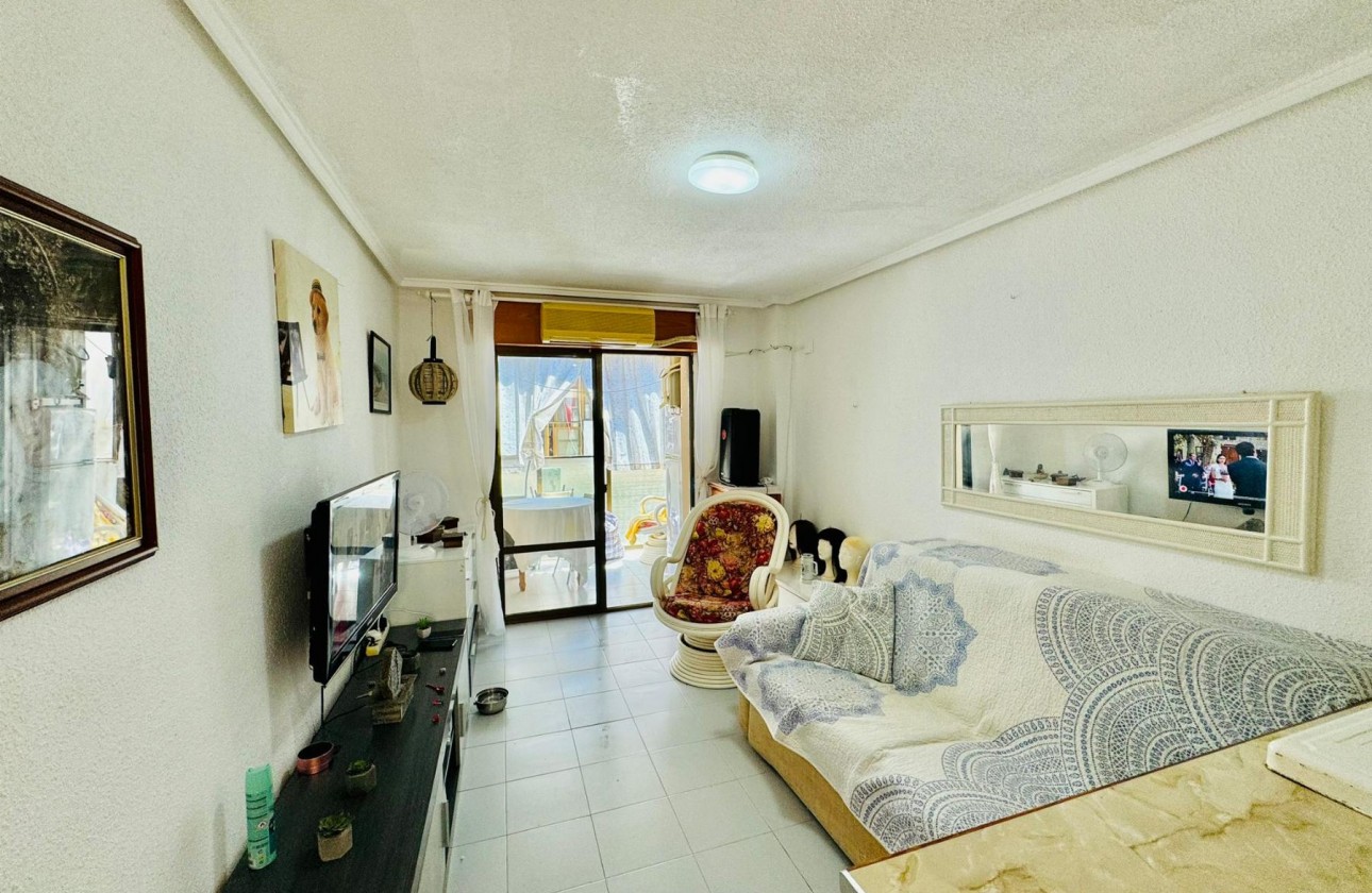 Herverkoop - Apartment - Torrevieja - La Siesta - El Salado -  Torreta