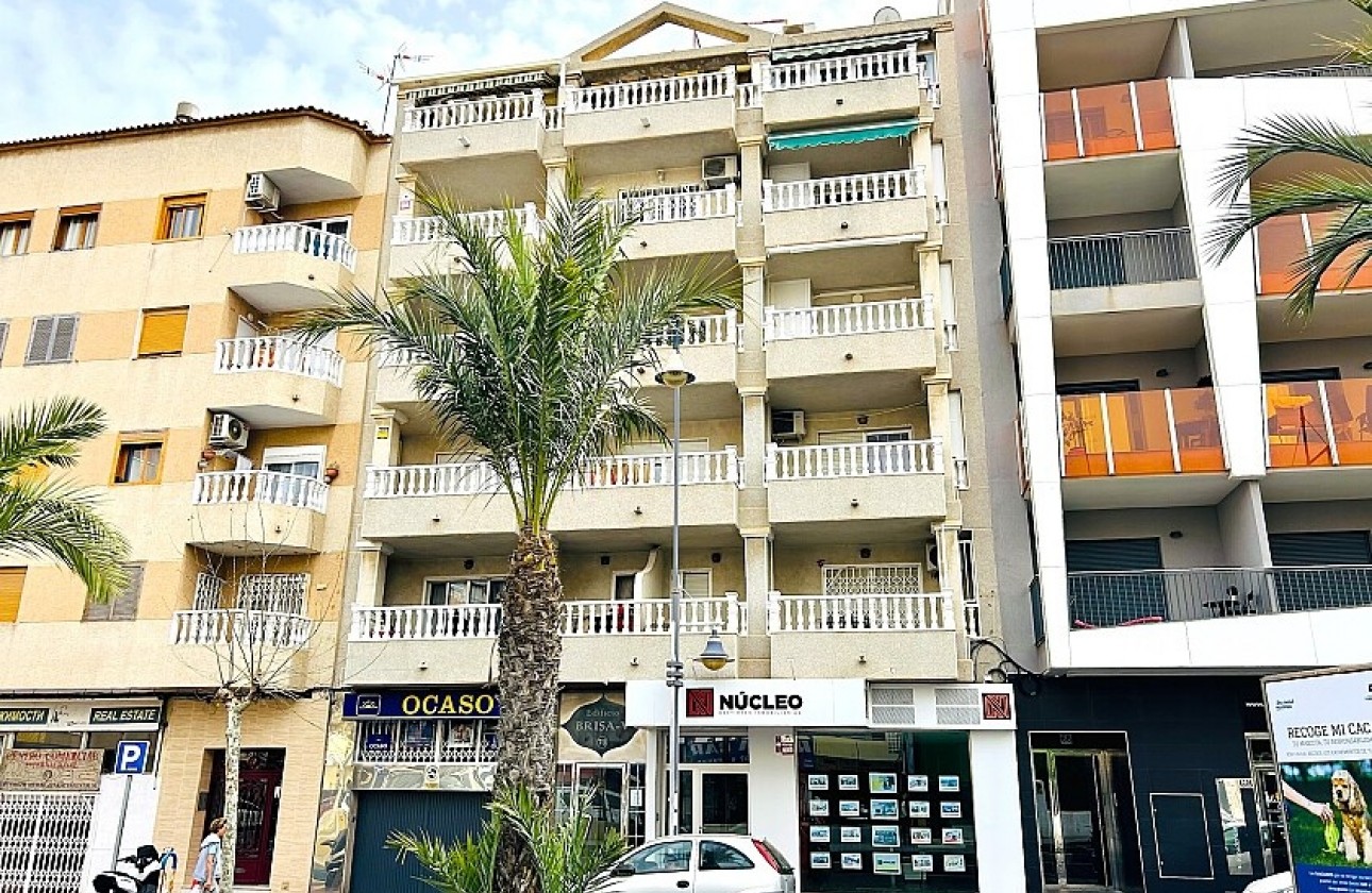 Herverkoop - Apartment - Torrevieja - Playa de los Locos