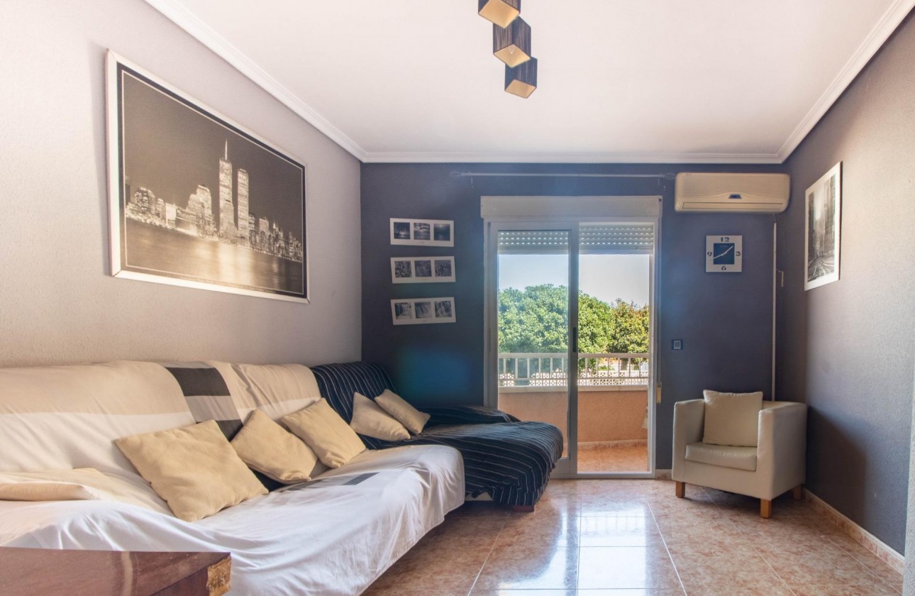 Herverkoop - Apartment - Torrevieja - Playa de los locos