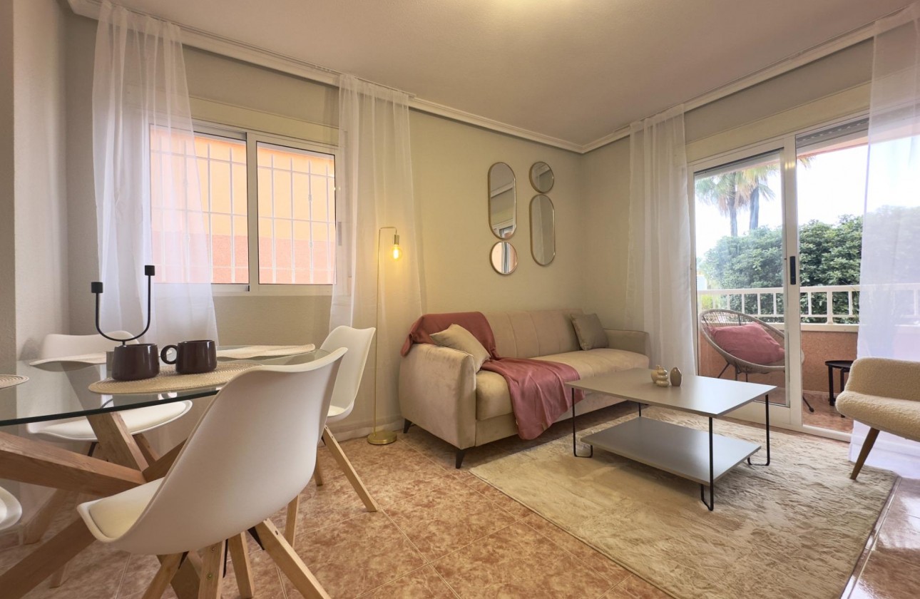Herverkoop - Apartment - Torrevieja - Playa de los Locos