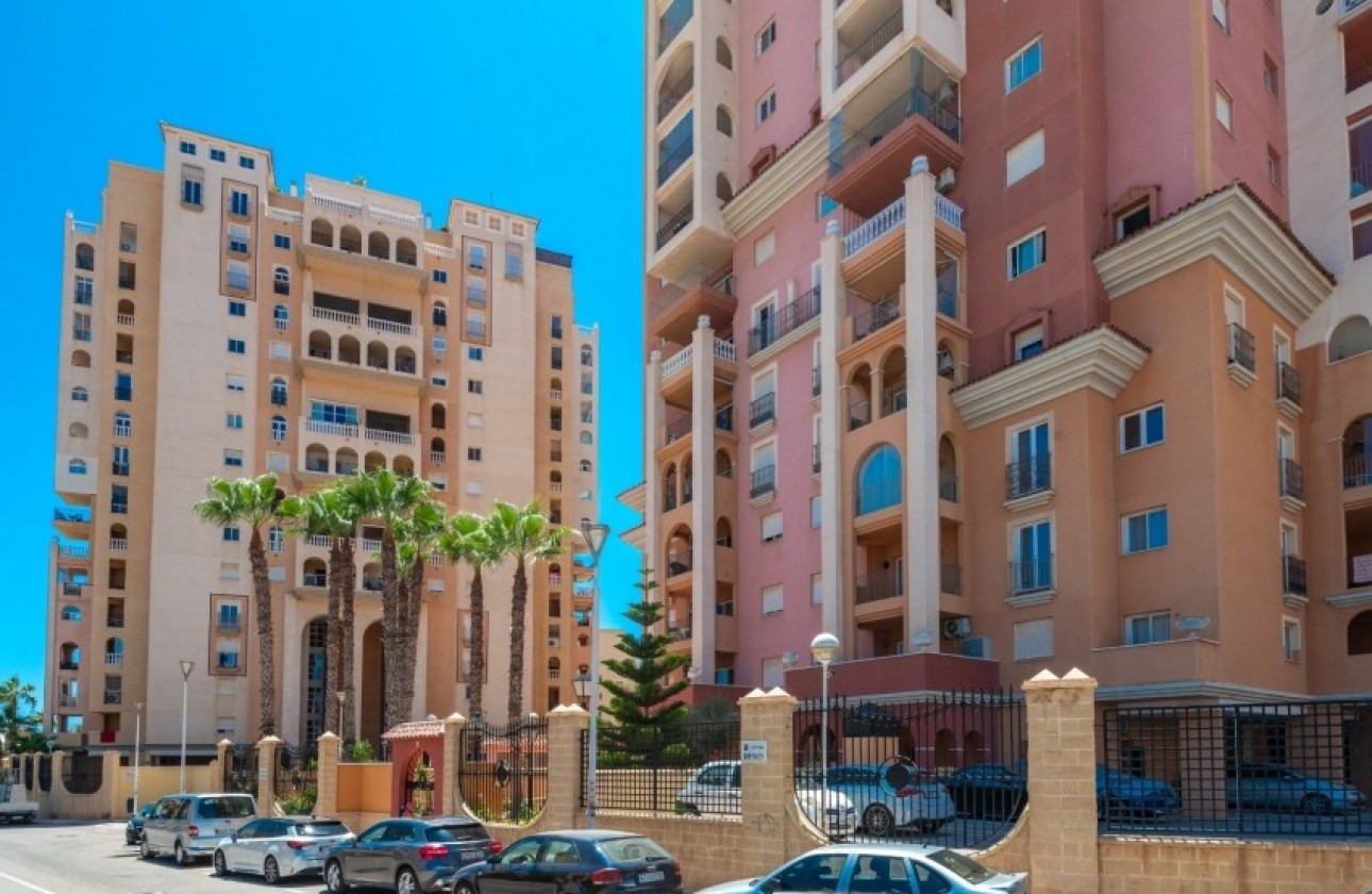 Herverkoop - Apartment - Torrevieja - Playa de los Locos