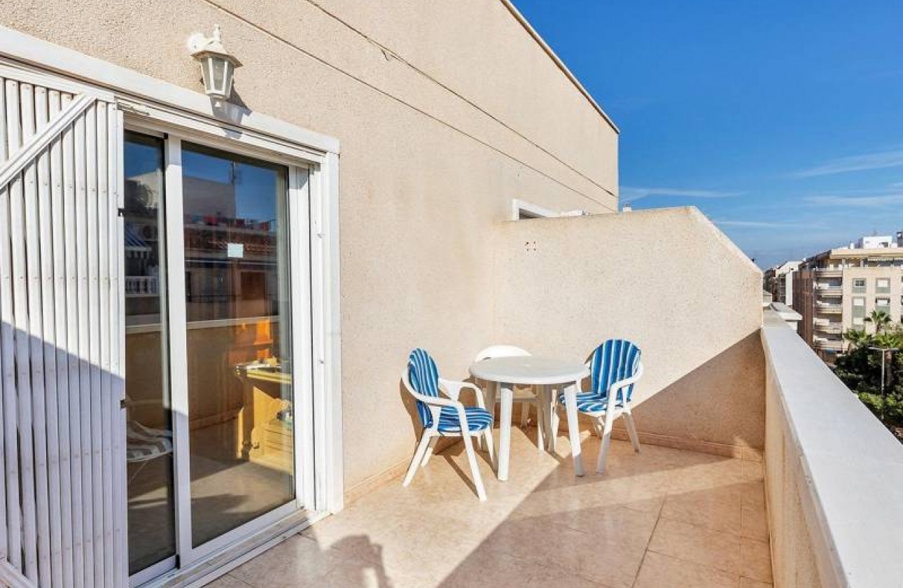 Herverkoop - Apartment - Torrevieja - Playa del Cura