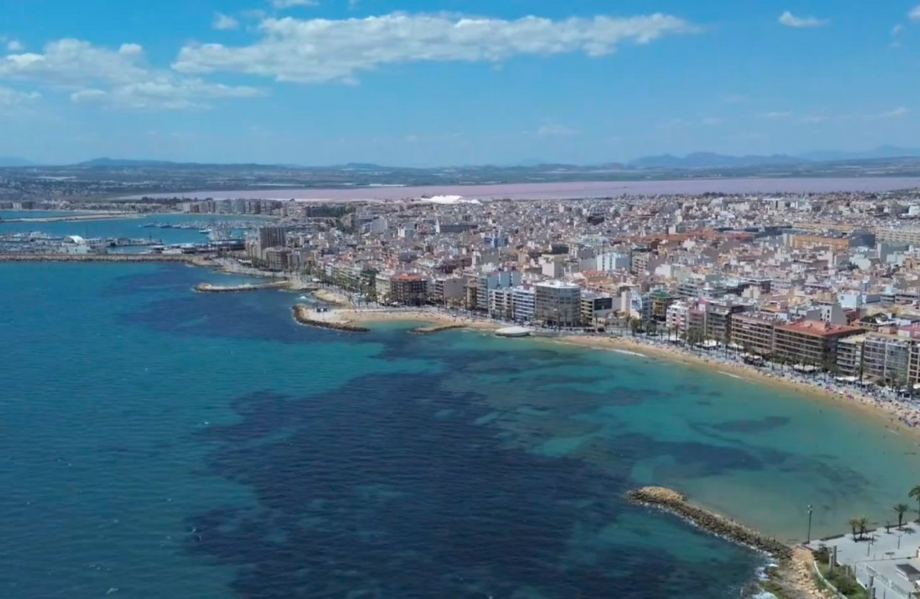 Herverkoop - Apartment - Torrevieja - Playa del Cura