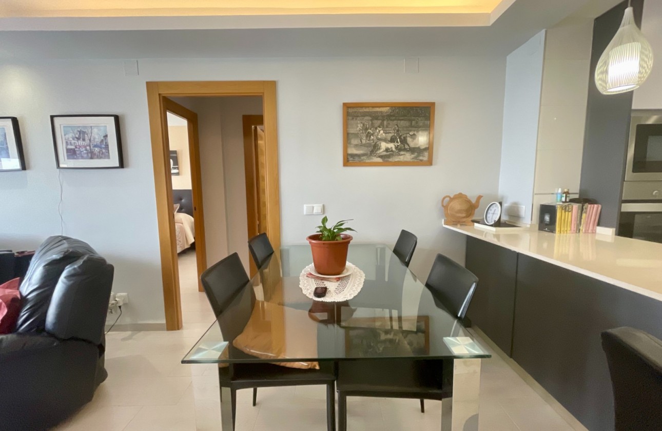 Herverkoop - Apartment - Torrevieja - Playa del Cura