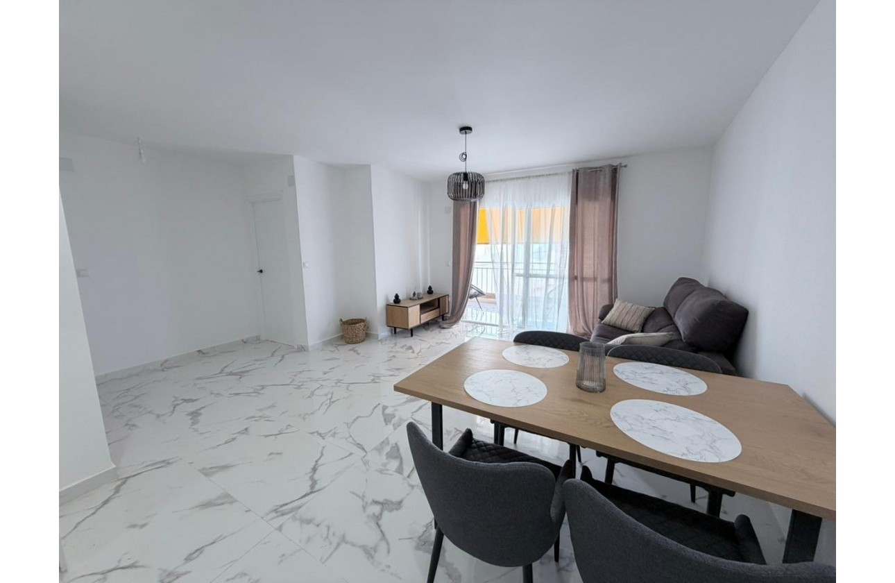 Herverkoop - Apartment - Torrevieja - Playa del Cura