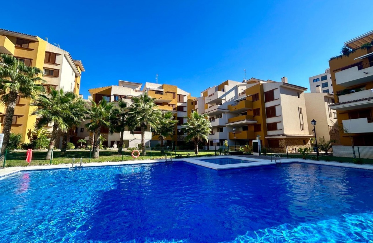 Herverkoop - Apartment - Torrevieja - Punta Prima