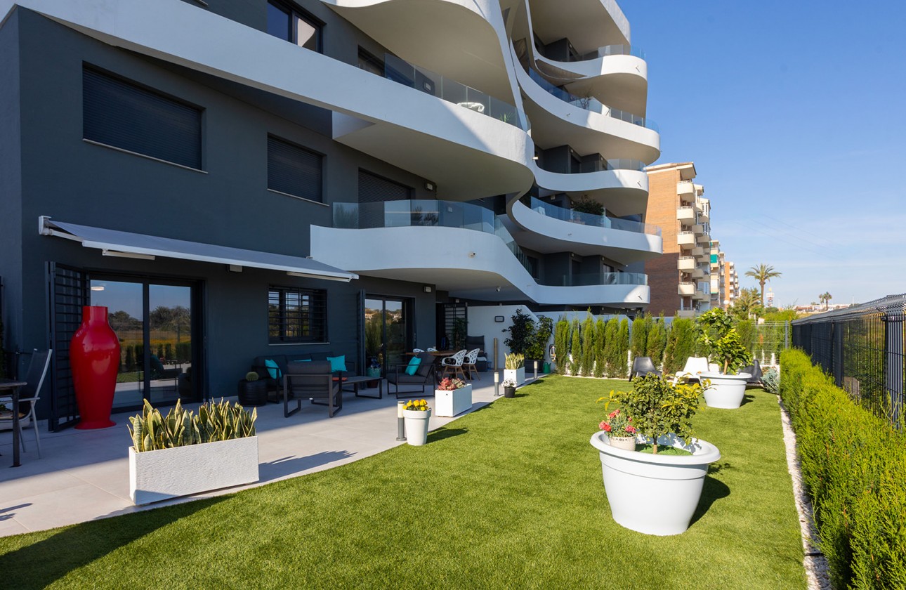 Herverkoop - Apartment - Torrevieja - Punta Prima