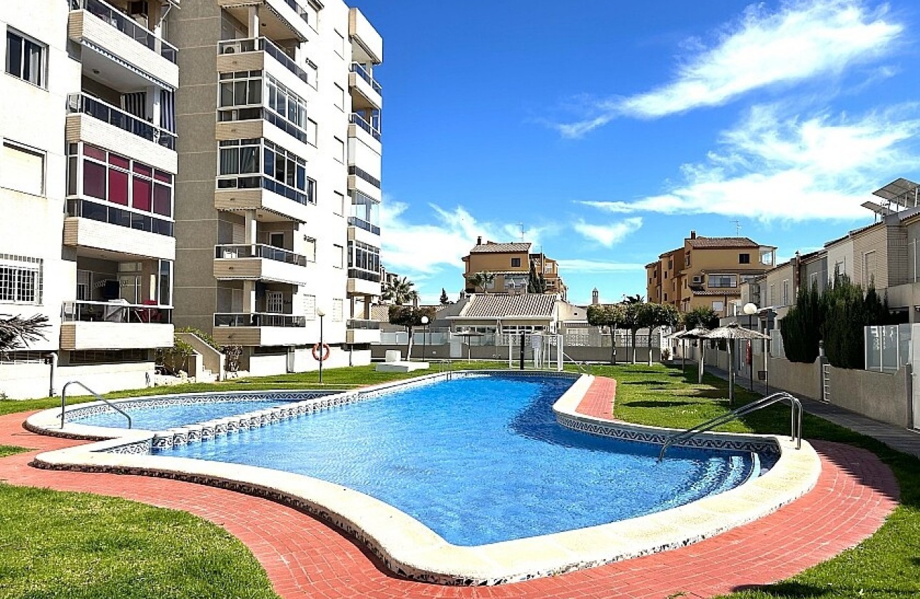 Herverkoop - Apartment - Torrevieja - Torrelamata - La Mata