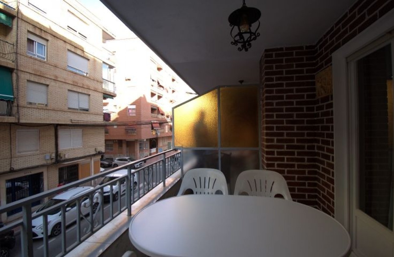 Herverkoop - Apartment - Torrevieja