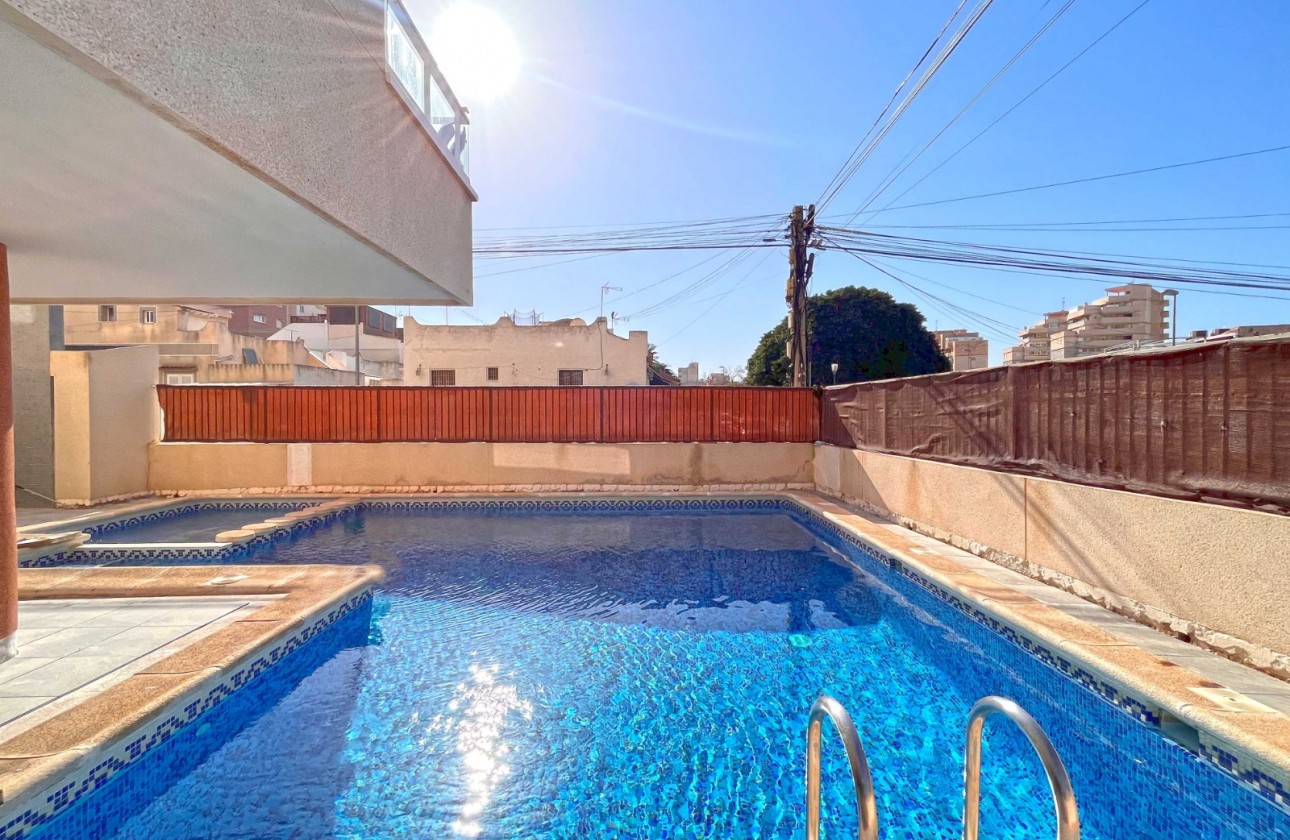 Herverkoop - Apartment - Torrevieja