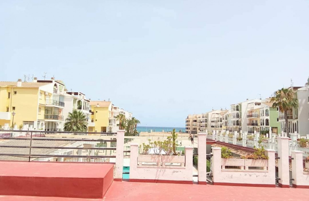 Herverkoop - Apartment - Torrevieja