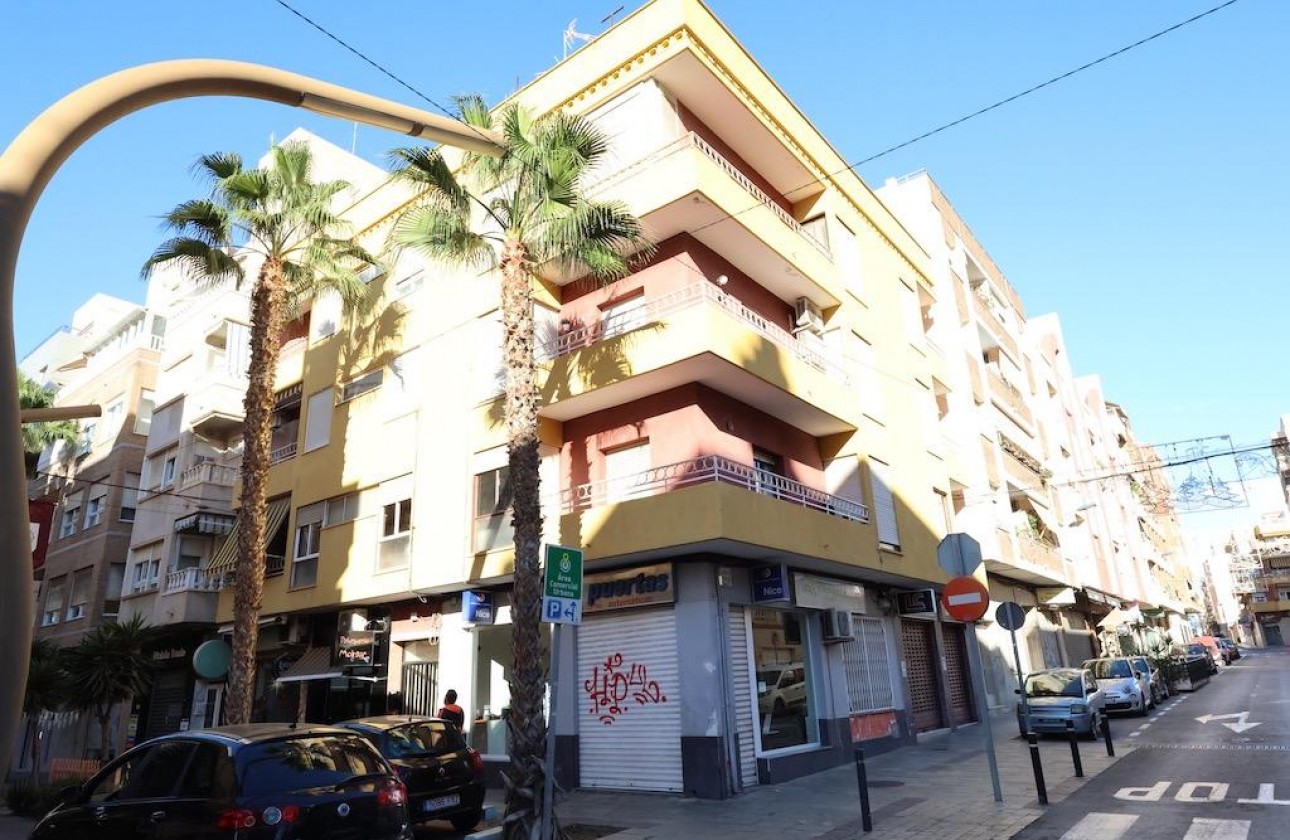 Herverkoop - Apartment - Torrevieja