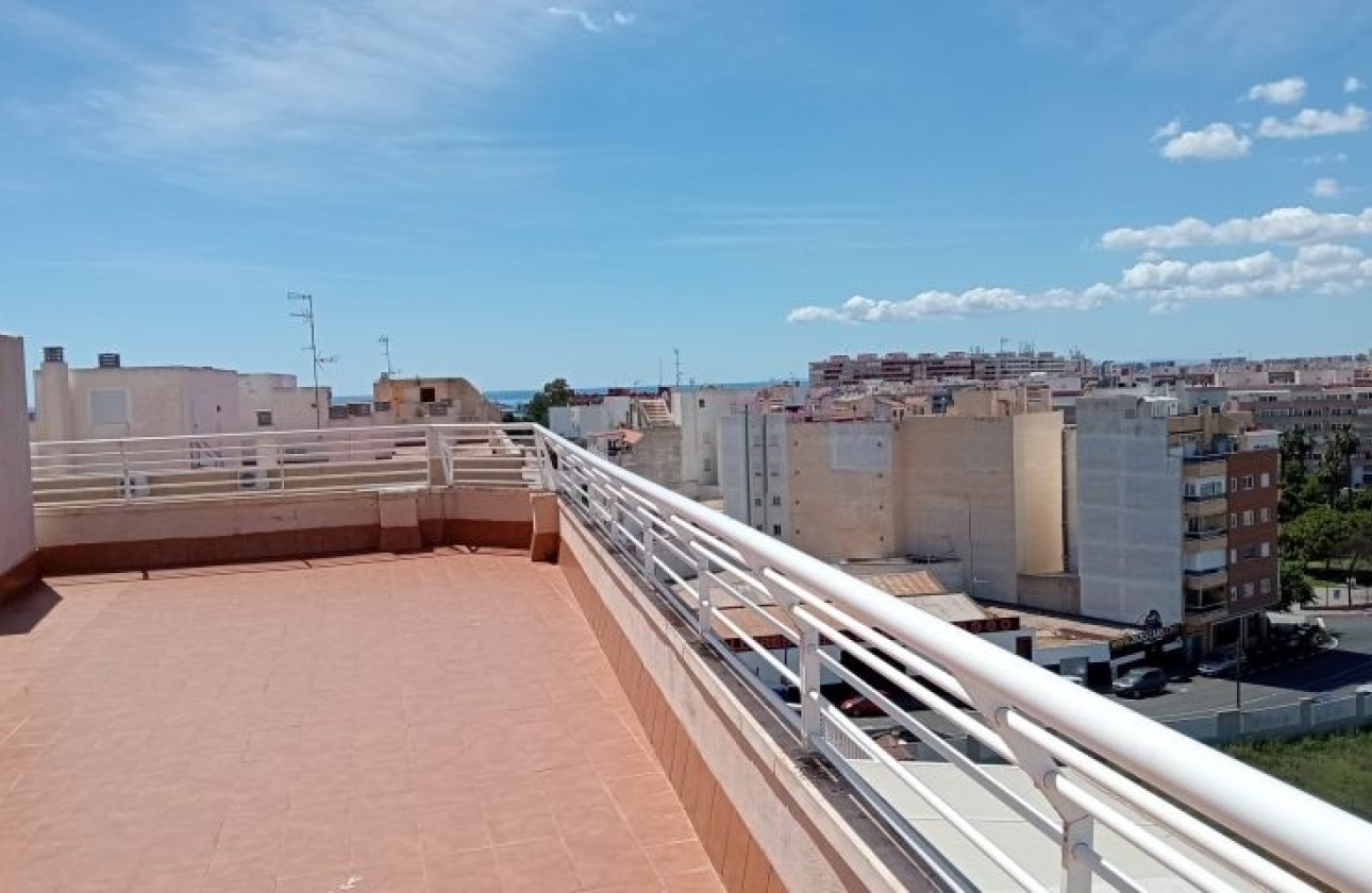Herverkoop - Apartment - Torrevieja