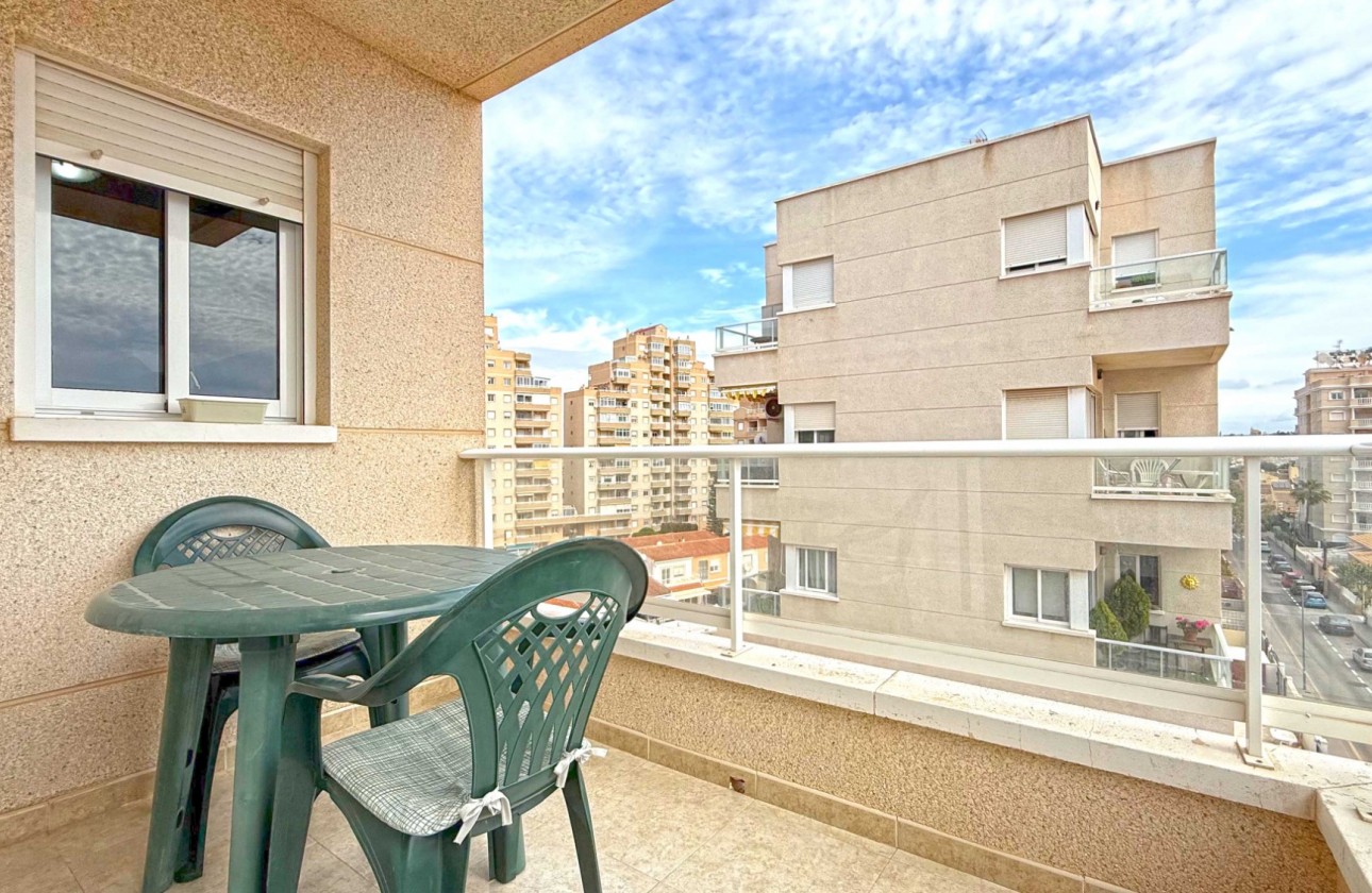 Herverkoop - Apartment - Torrevieja