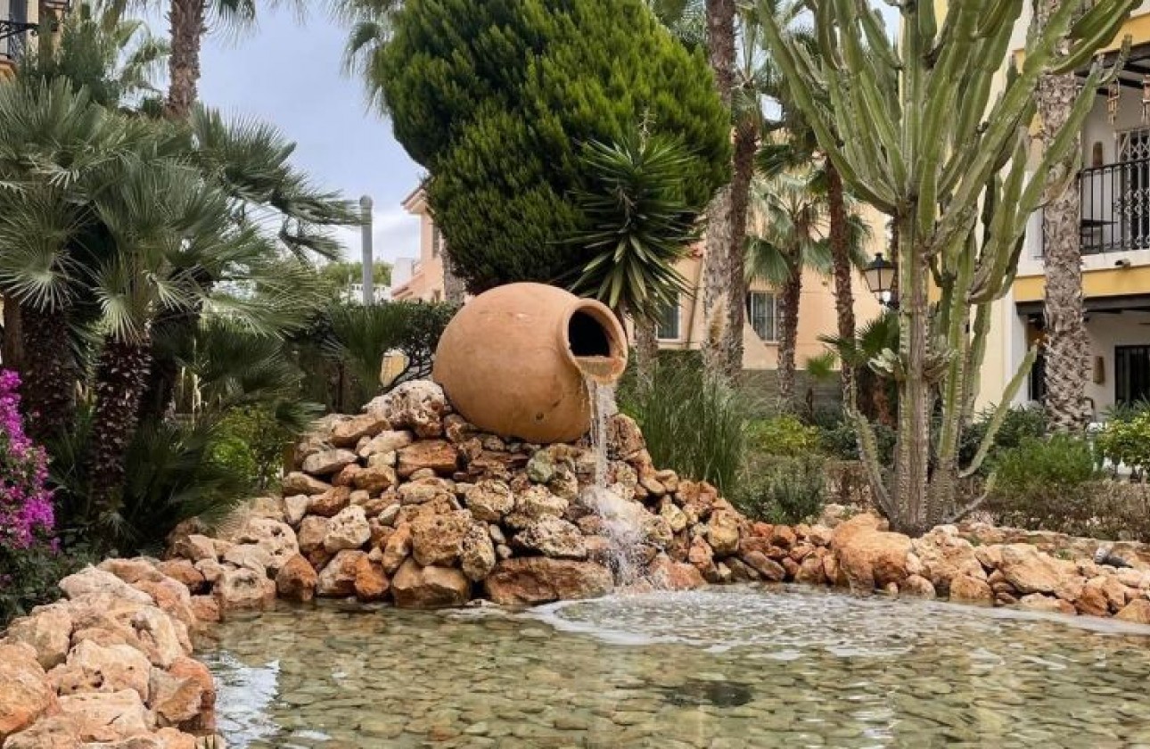 Herverkoop - Apartment - Torrevieja