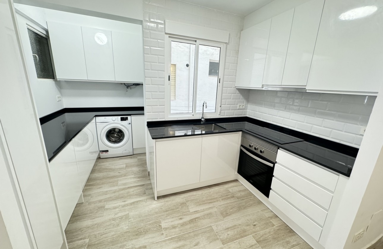 Herverkoop - Apartment - Torrevieja