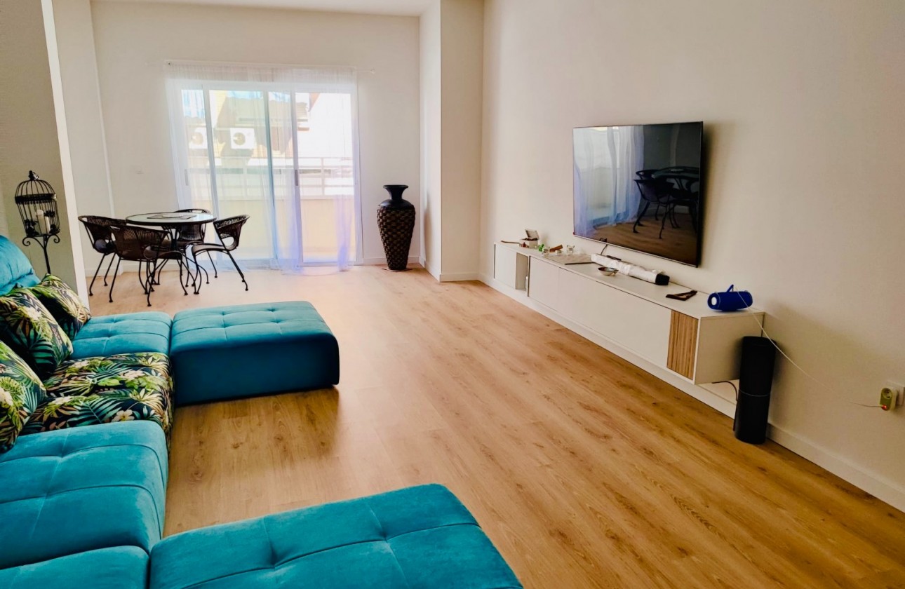 Herverkoop - Apartment - Torrevieja