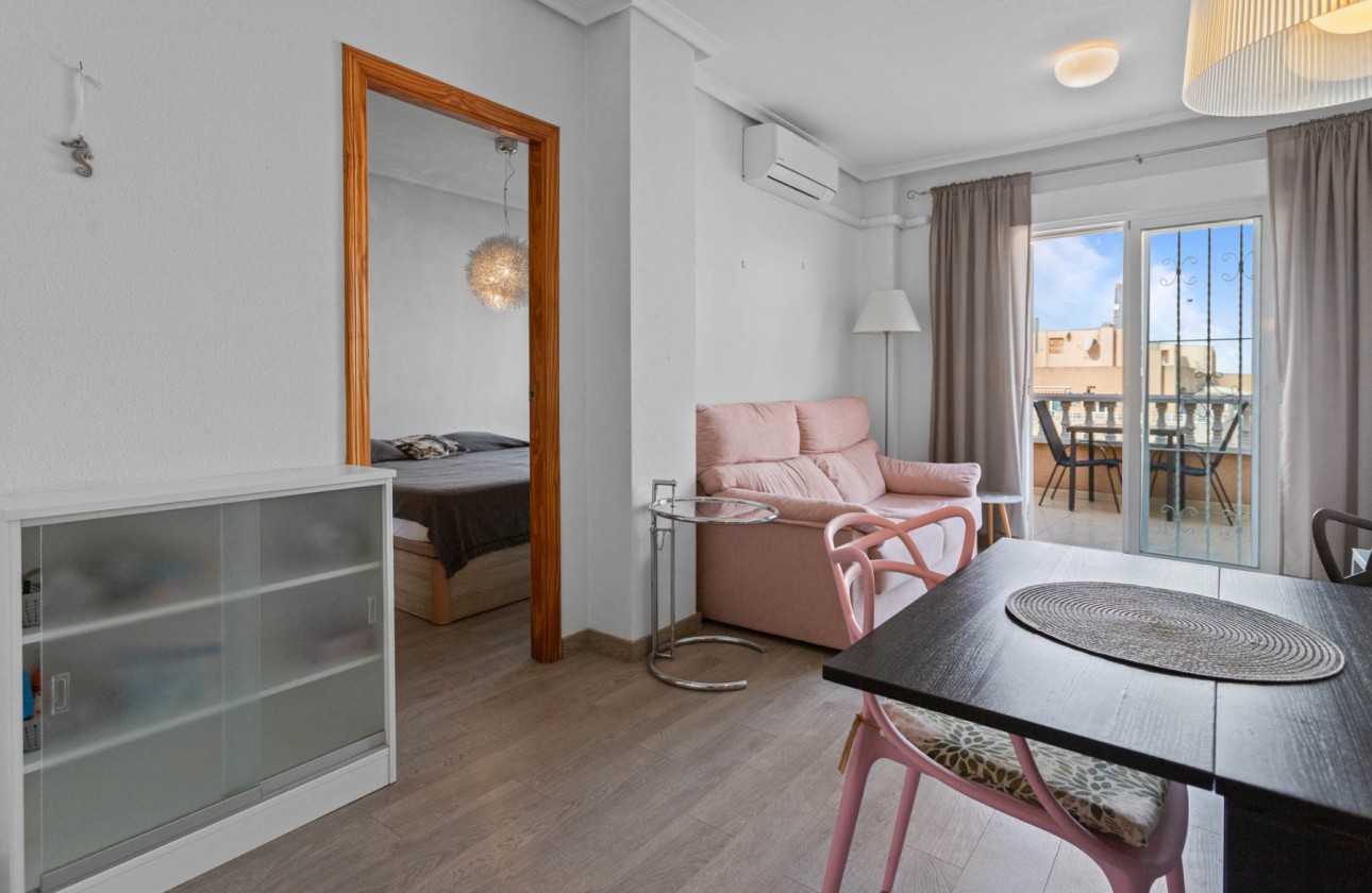 Herverkoop - Apartment - Torrevieja